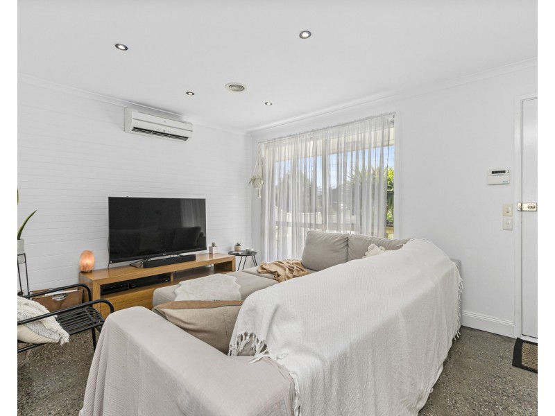 1/39 Victoria Street, Altona Meadows VIC 3028