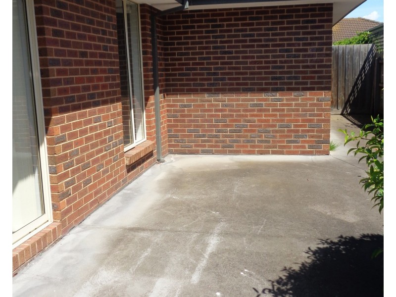 2/15 Webb Street, Altona VIC 3018