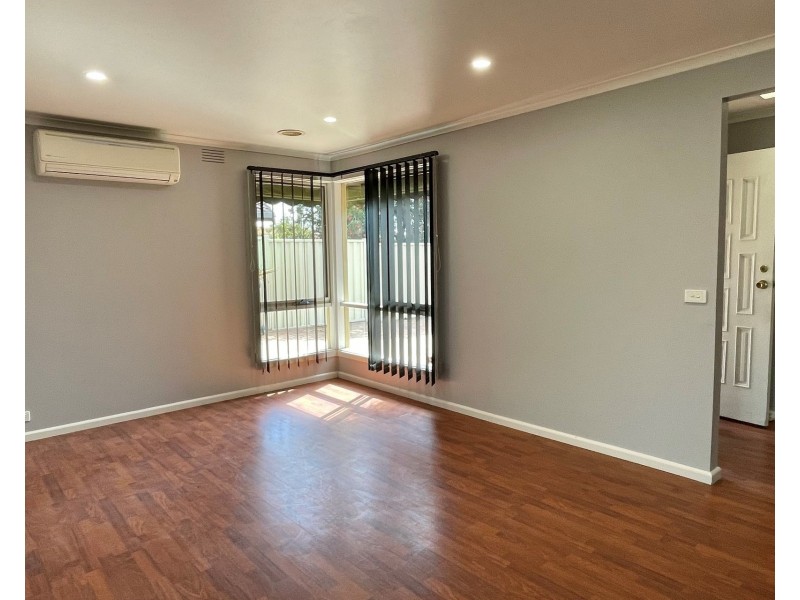 6 Edwards Drive, Altona Meadows VIC 3028