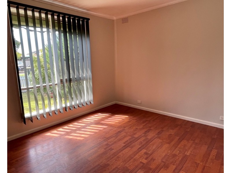 6 Edwards Drive, Altona Meadows VIC 3028