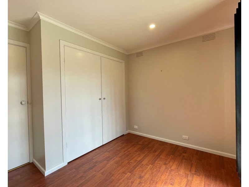 6 Edwards Drive, Altona Meadows VIC 3028