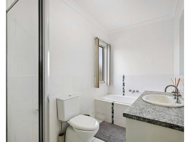 17 Balmoral Street, Laverton VIC 3028