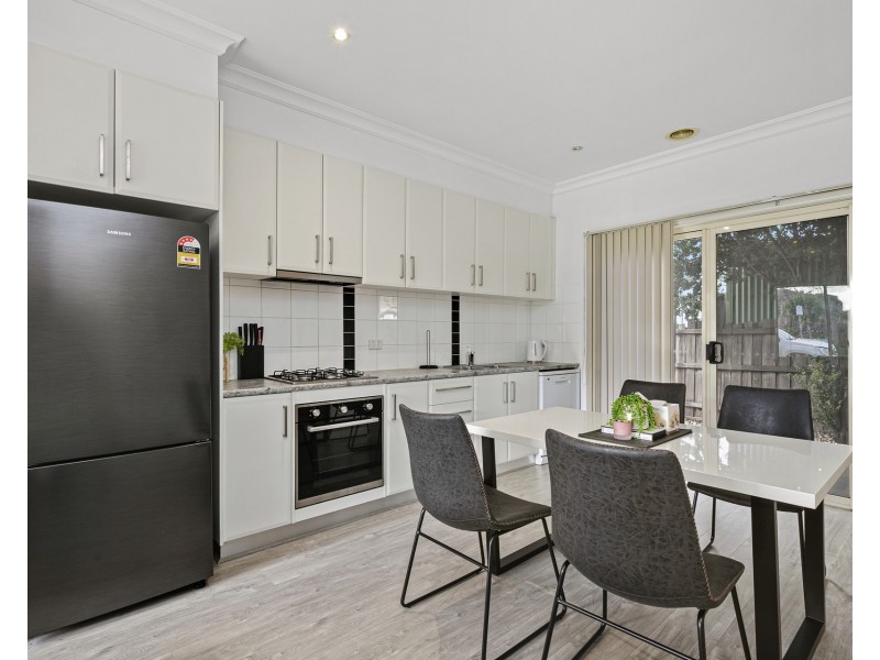 17 Balmoral Street, Laverton VIC 3028