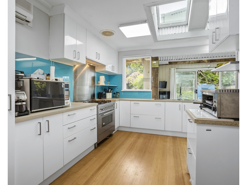 6 Karingal Street, Altona VIC 3018