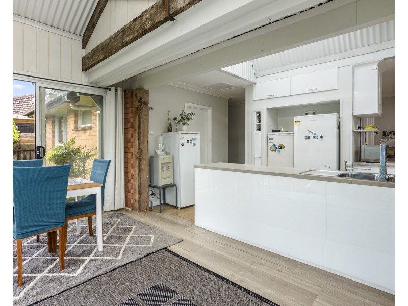 6 Karingal Street, Altona VIC 3018