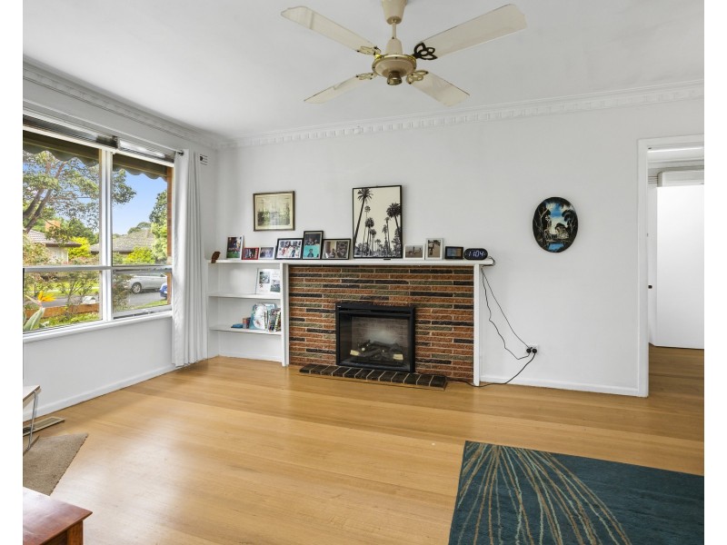 6 Karingal Street, Altona VIC 3018