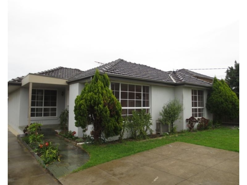 1/172 Queen Street, Altona VIC 3018