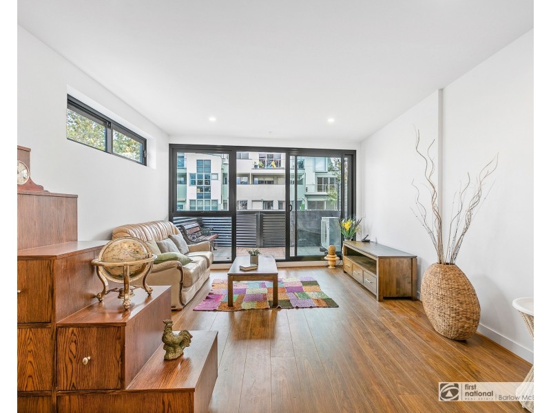 301/118 Pier Street, Altona VIC 3018