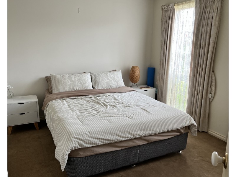 15 Cadogan Place, Altona Meadows VIC 3028