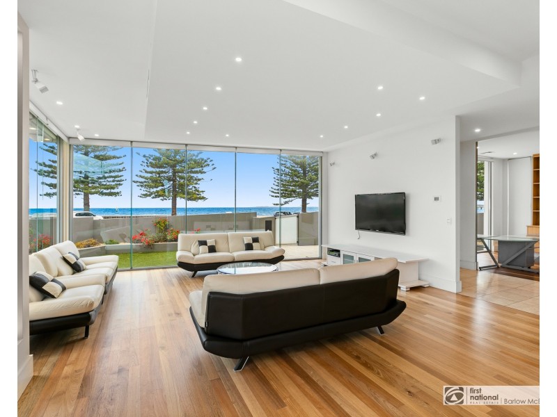 113 Esplanade, Altona VIC 3018