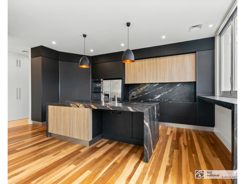 113 Esplanade, Altona VIC 3018
