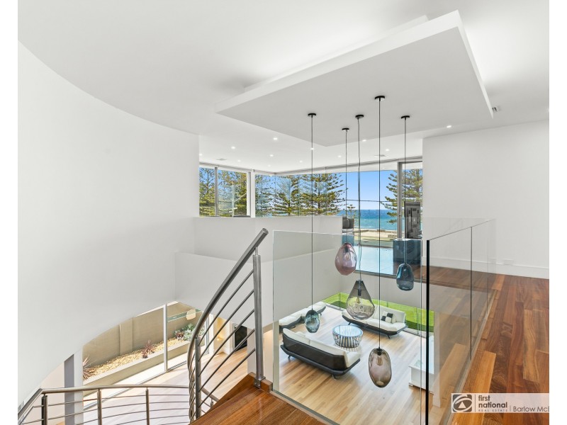 113 Esplanade, Altona VIC 3018