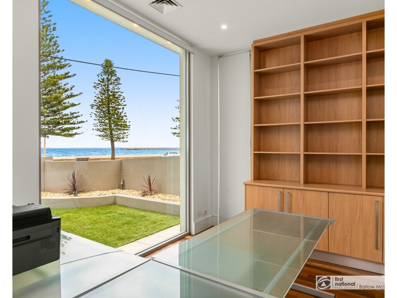 113 Esplanade, Altona VIC 3018