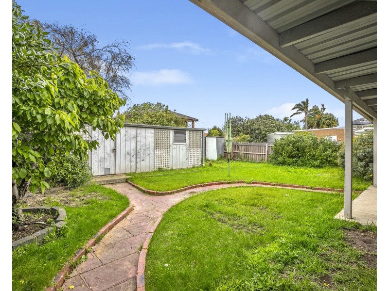 11 Brown Avenue, Altona Meadows VIC 3028