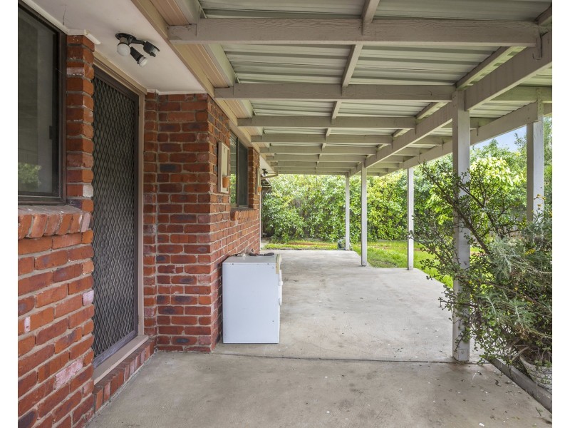 11 Brown Avenue, Altona Meadows VIC 3028