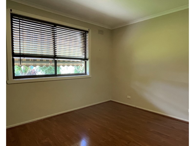 40 Rebecca Crescent, Altona Meadows VIC 3028