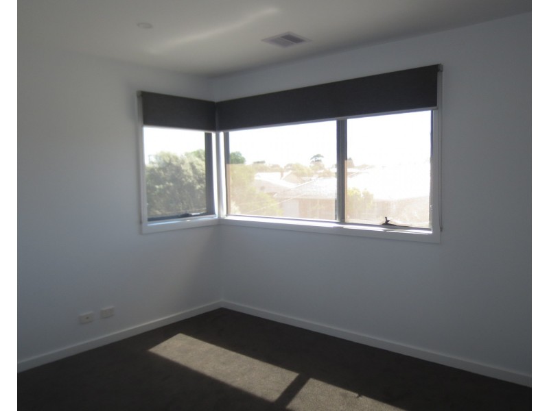 1/41 Bayview Street, Altona VIC 3018