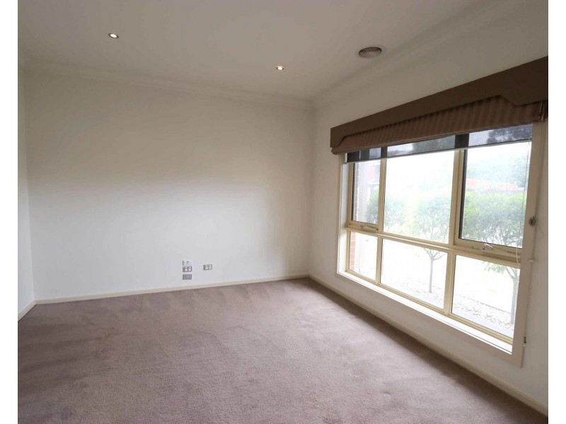 1 Merlow Street, Altona VIC 3018