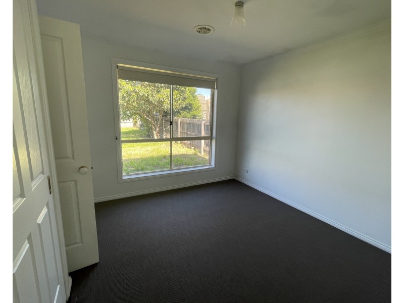 11 Carr Court, Altona Meadows VIC 3028