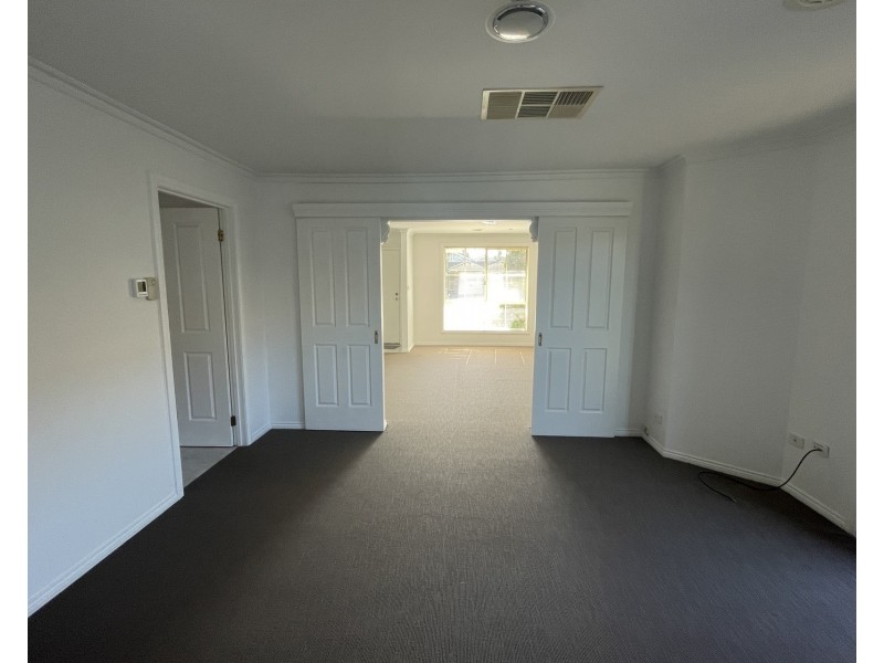 11 Carr Court, Altona Meadows VIC 3028