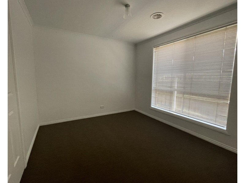11 Carr Court, Altona Meadows VIC 3028