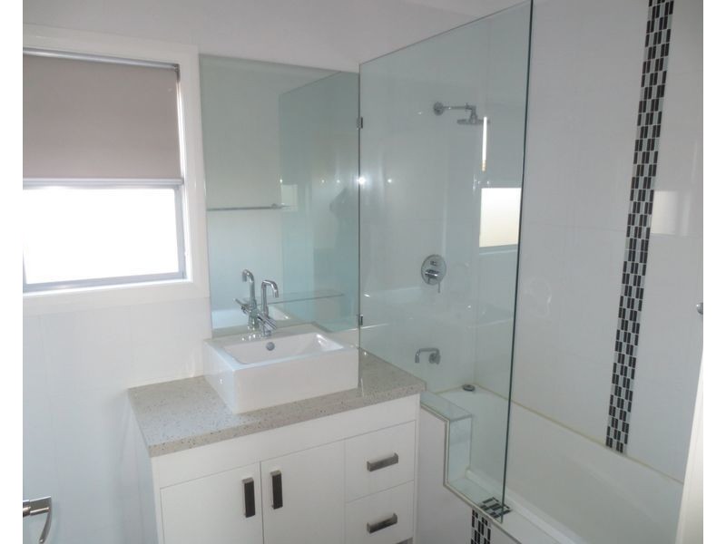 1/7 Fourth Avenue, Altona North VIC 3025