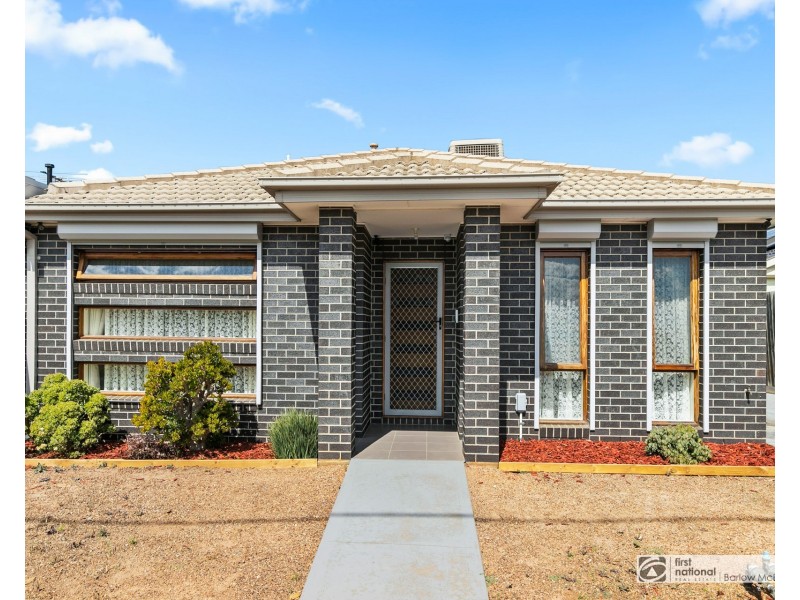 1/61 Henry Drive, Altona Meadows VIC 3028