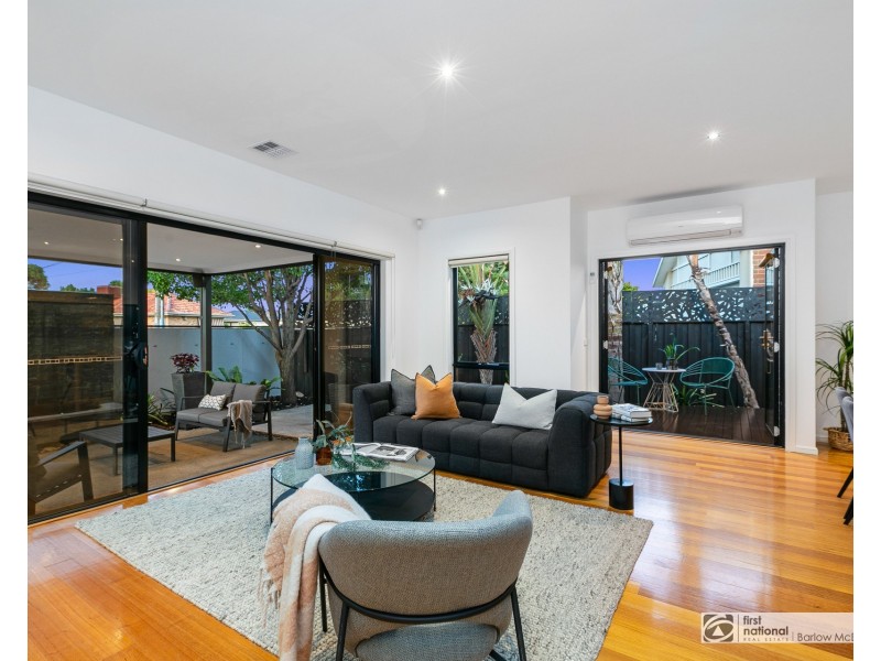 38a Bracken Grove, Altona VIC 3018