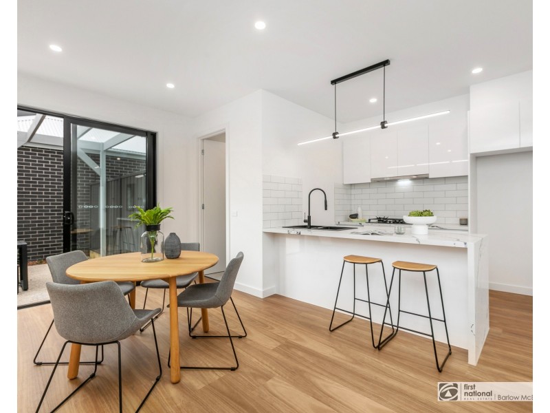 2/12 Hancock Street, Altona VIC 3018
