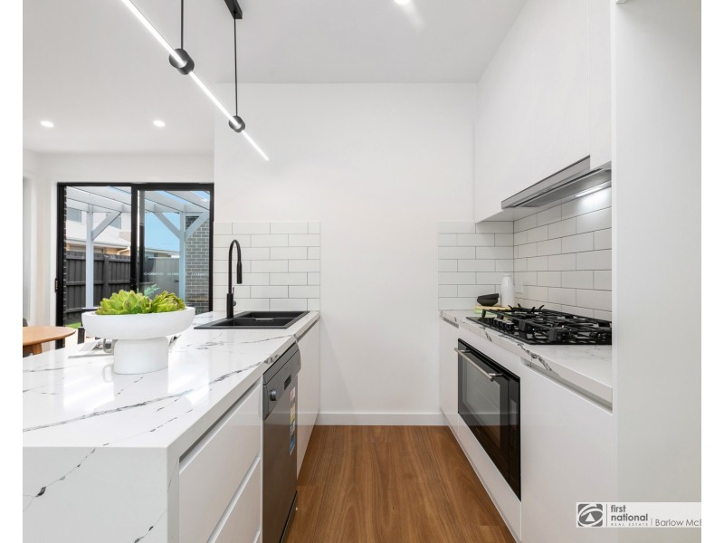 2/12 Hancock Street, Altona VIC 3018