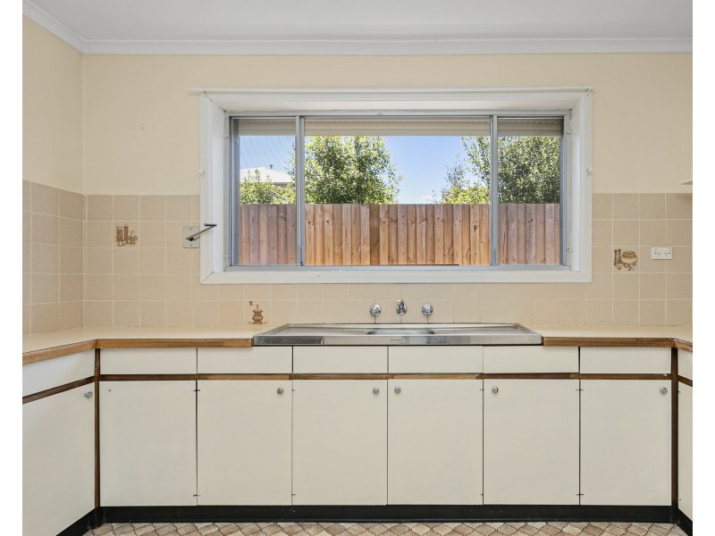 4/24 Davies Street, Altona VIC 3018