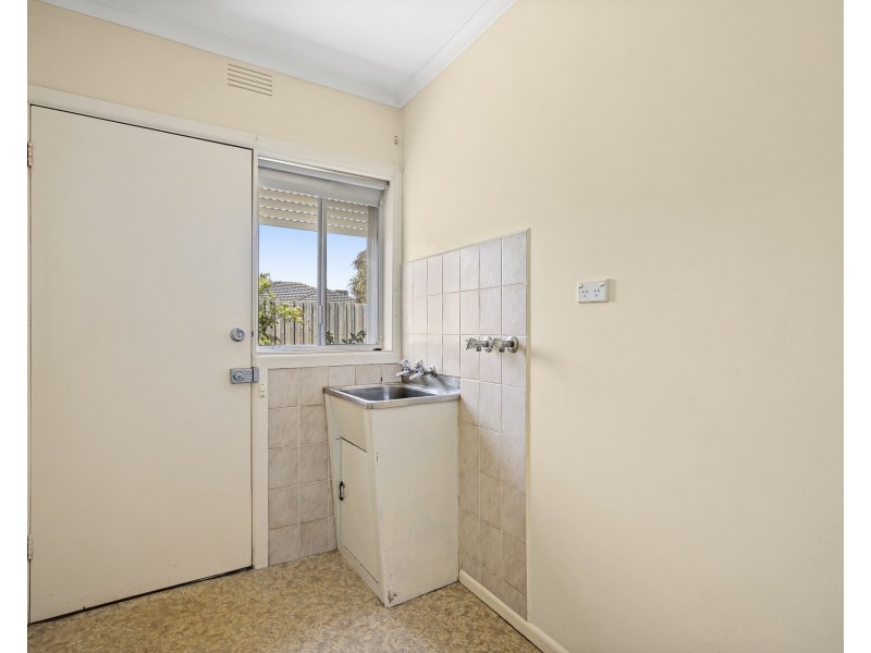 4/24 Davies Street, Altona VIC 3018