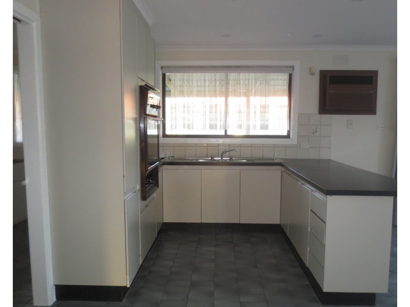 6 Batman Street, Altona Meadows VIC 3028