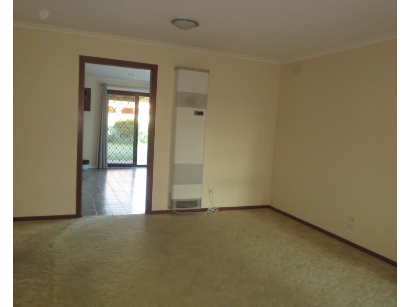 6 Batman Street, Altona Meadows VIC 3028