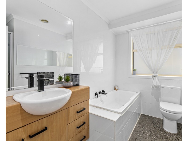 1/39 Victoria Street, Altona Meadows VIC 3028