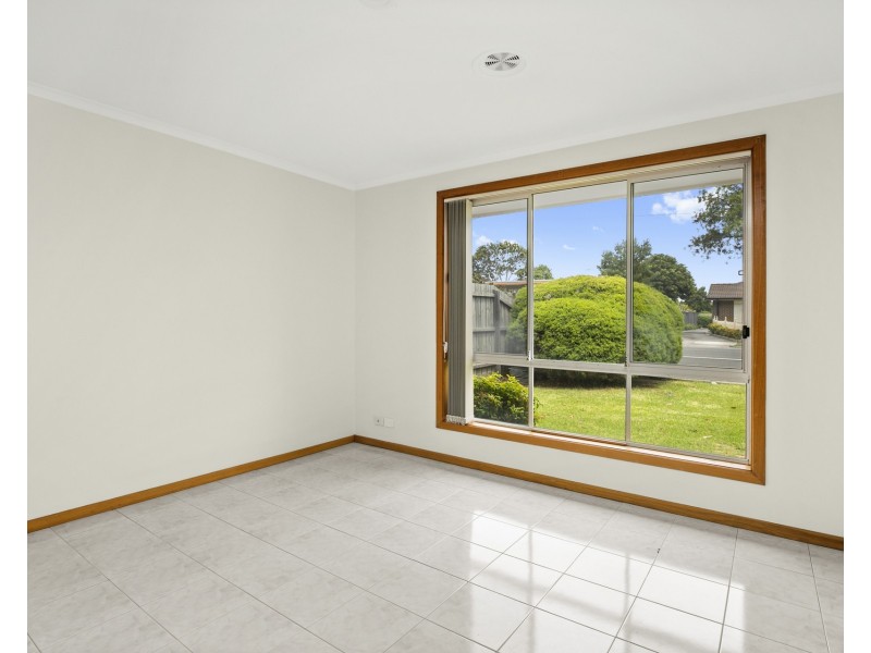 1/179 Civic Parade, Altona VIC 3018