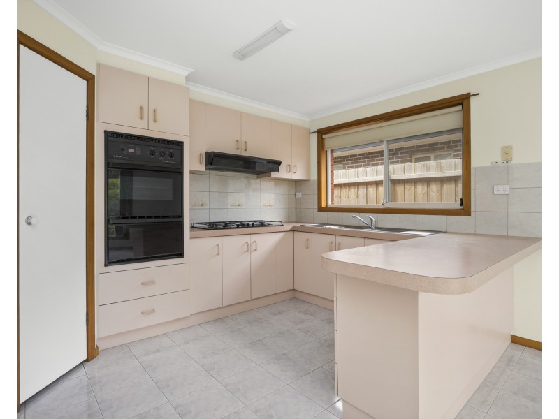 1/179 Civic Parade, Altona VIC 3018