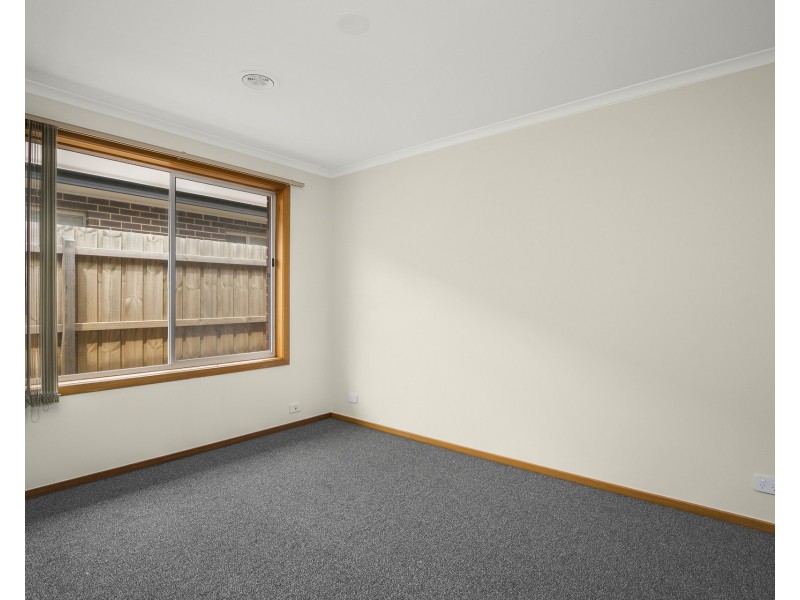 1/179 Civic Parade, Altona VIC 3018