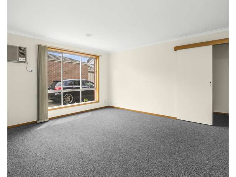 1/179 Civic Parade, Altona VIC 3018