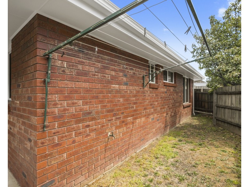 1/179 Civic Parade, Altona VIC 3018