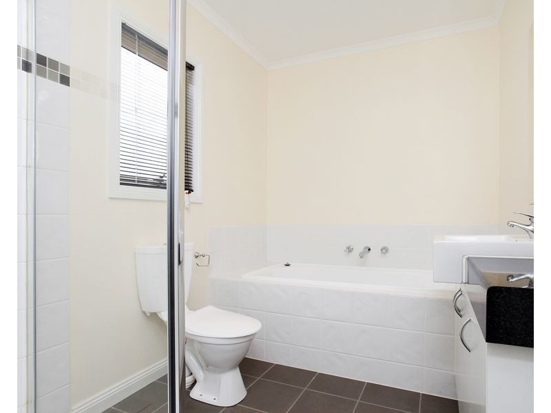 53 Strezlecki Gve, Altona Meadows VIC 3028