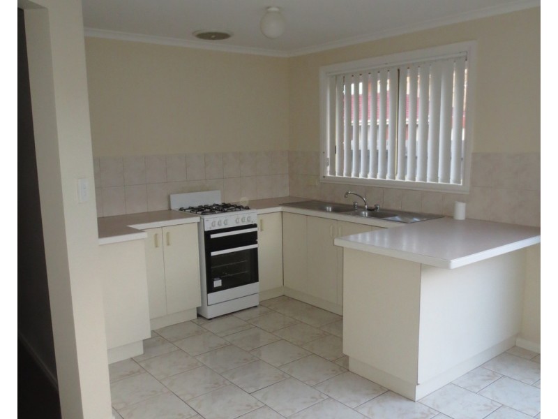 2/45A Epsom Street South, Altona Meadows VIC 3028