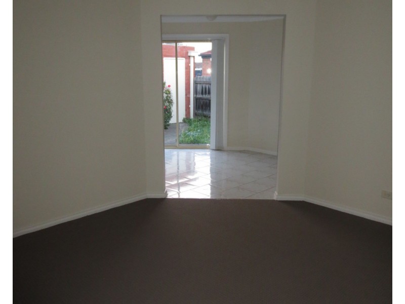 2/45A Epsom Street South, Altona Meadows VIC 3028