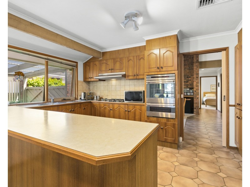 36 Mcintyre Drive, Altona VIC 3018