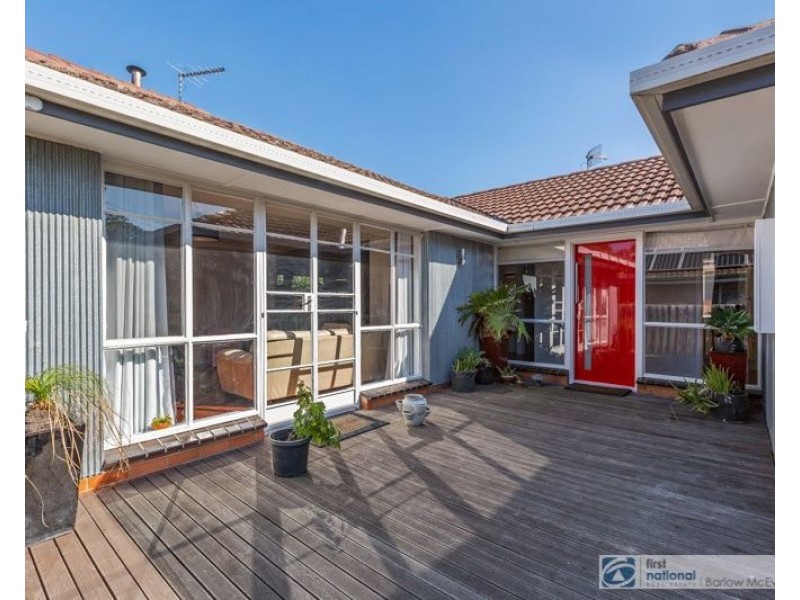 3 Newton Court, Seaholme VIC 3018