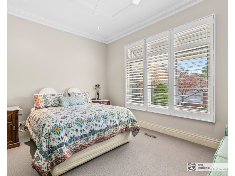 36 Bracken Grove, Altona VIC 3018