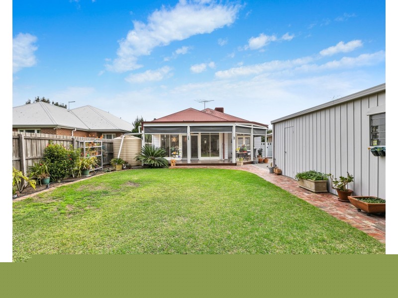 36 Bracken Grove, Altona VIC 3018