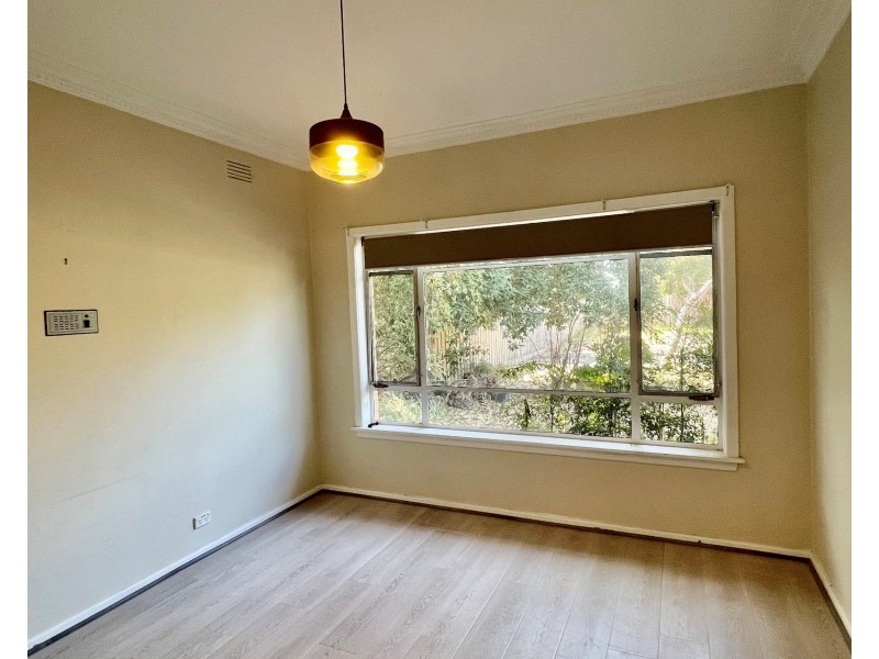 27 Medford Street, Altona VIC 3018