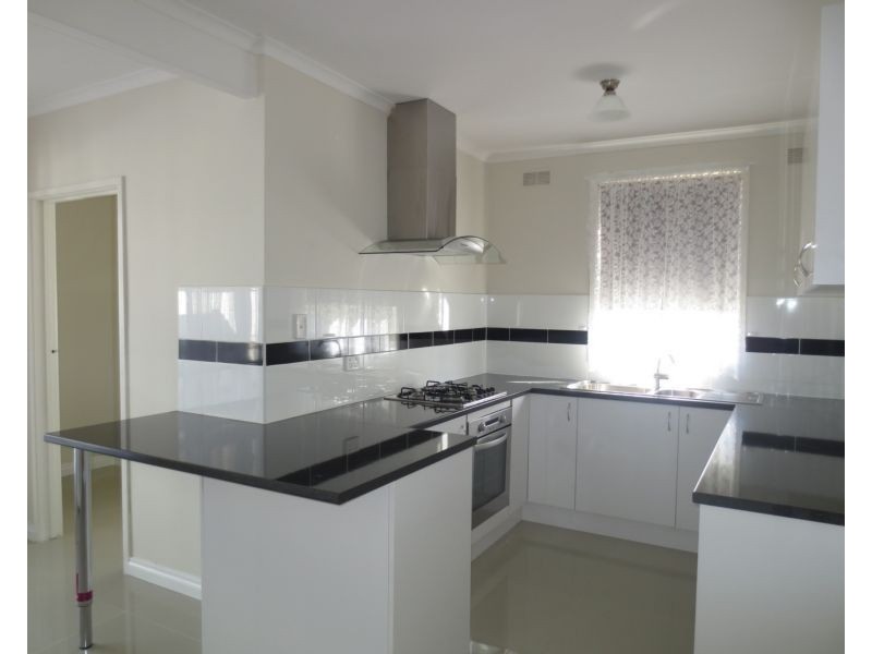 142 Civic Parade, Altona VIC 3018