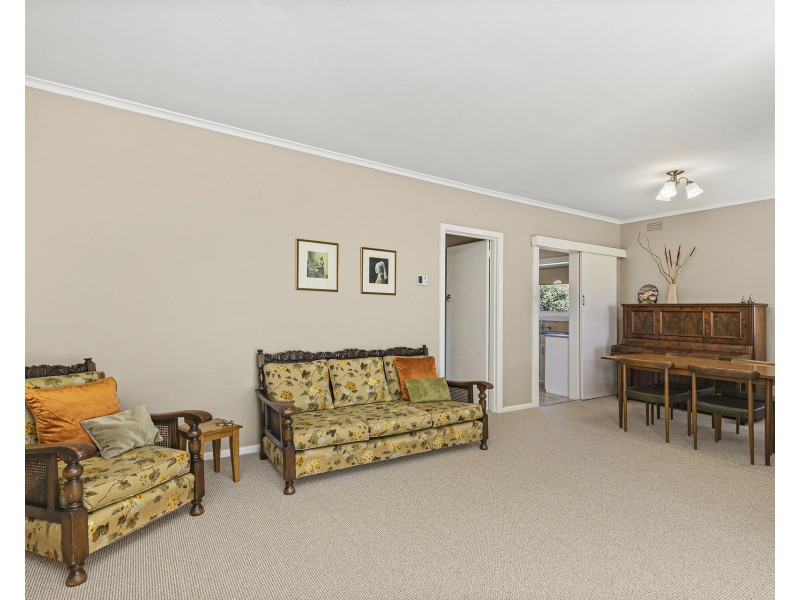58 Bracken Grove, Altona VIC 3018